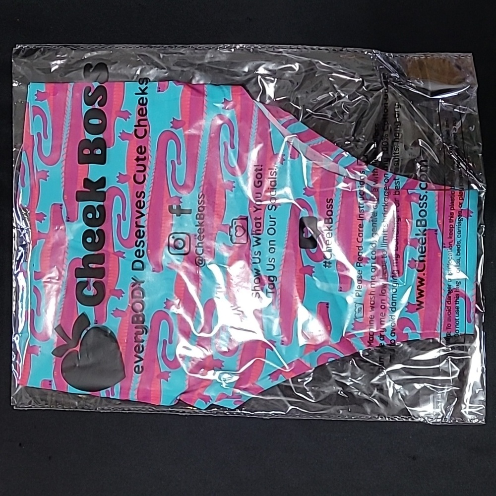 Cheekboss Cheekies in Pink Gators (Large)
